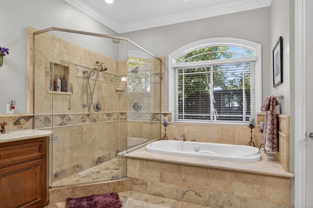 9569 De La Rosa Pl, Elk Grove, CA 95758