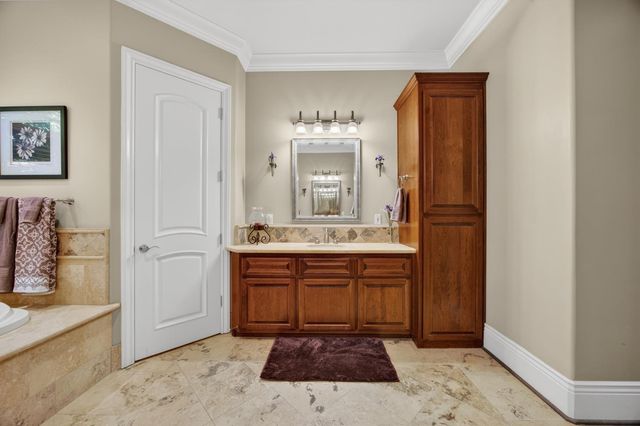 9569 De La Rosa Pl, Elk Grove, CA 95758