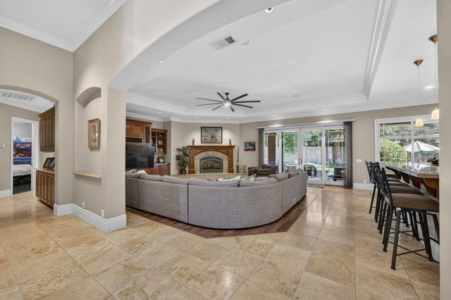 9569 De La Rosa Pl, Elk Grove, CA 95758