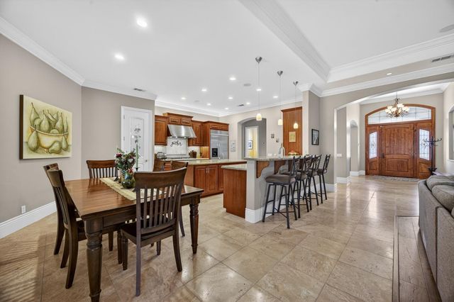 9569 De La Rosa Pl, Elk Grove, CA 95758
