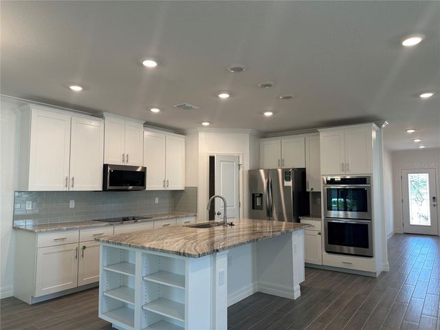 254 BURNEY RD, Osprey, FL 34229