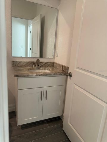 254 BURNEY RD, Osprey, FL 34229