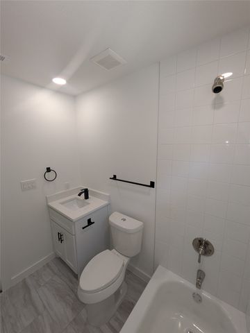 1337 ADELAIDE Drive, Dallas, TX 75216