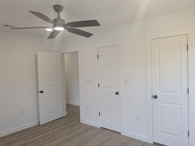 1337 ADELAIDE Drive, Dallas, TX 75216