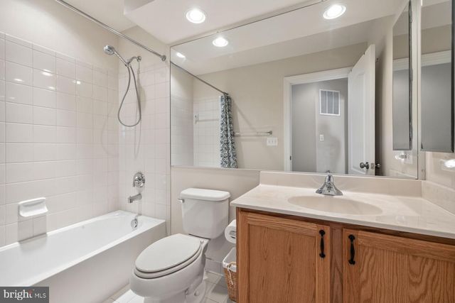 6400 BARROW HOUSE DR, Brandywine, MD 20613