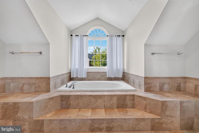 6400 BARROW HOUSE DR, Brandywine, MD 20613
