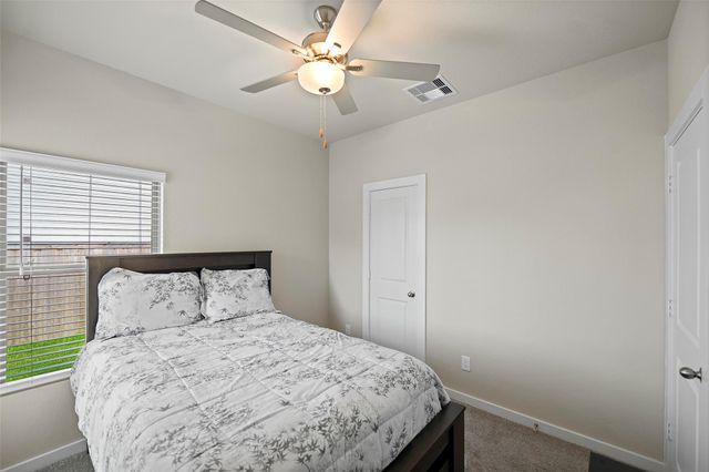 226 Orchard Laurel Drive, Alvin, TX 77511