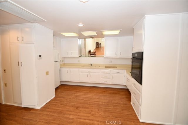 1842 Thunderbird Drive 1A, Seal Beach, CA 90740