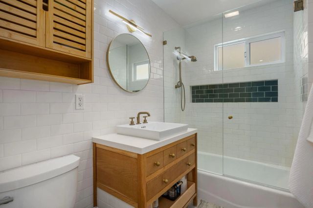 2449 Manchester Ave, Cardiff-by-the-sea, CA 92007