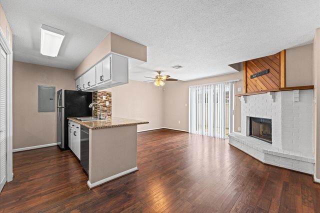 250 El Dorado Boulevard 121, Houston, TX 77598