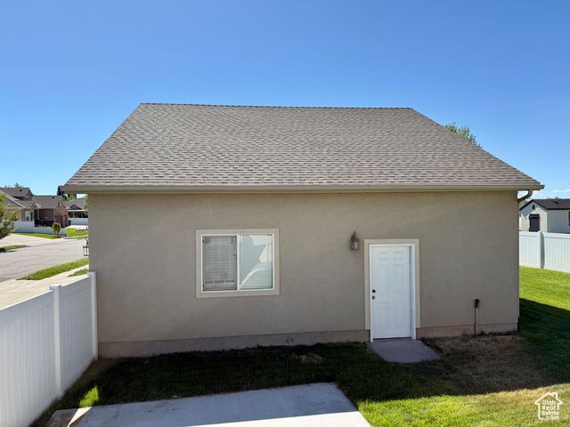 6049 S 3850 W, Roy, UT 84067