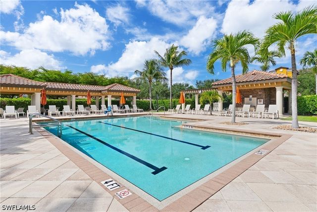 9715 Acqua CT 116, Naples, FL 34113