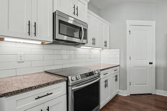 7208 Winding Way, Pleasant View, TN 37146