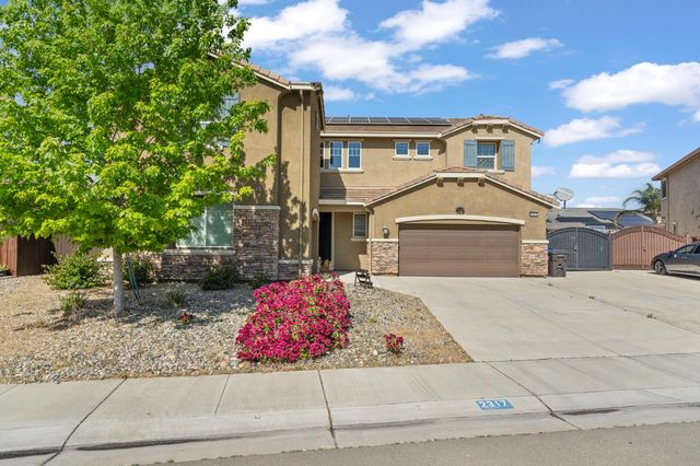 2317 Mathar Dr, Manteca, CA 95337