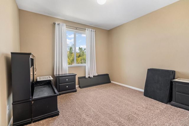 2317 Mathar Dr, Manteca, CA 95337