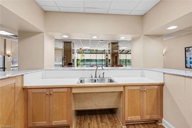 1101 N Elm Street 505, Greensboro, NC 27401