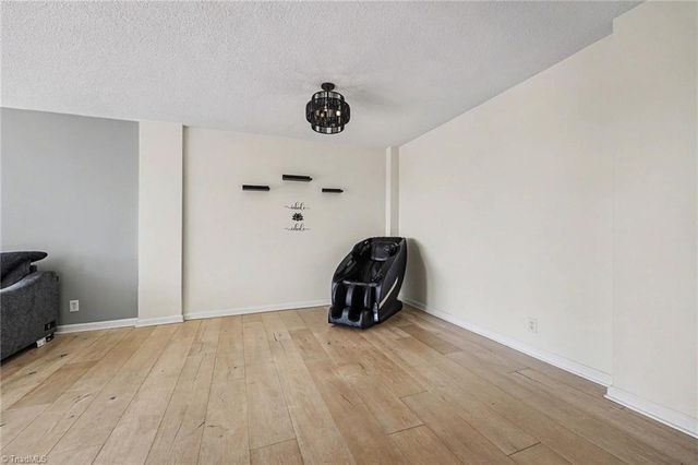 1101 N Elm Street 505, Greensboro, NC 27401
