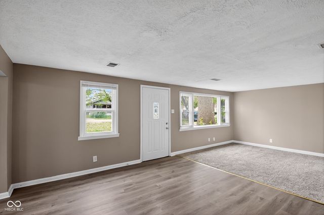 960 N Bazil Avenue, Indianapolis, IN 46219