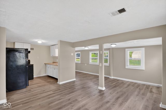 960 N Bazil Avenue, Indianapolis, IN 46219