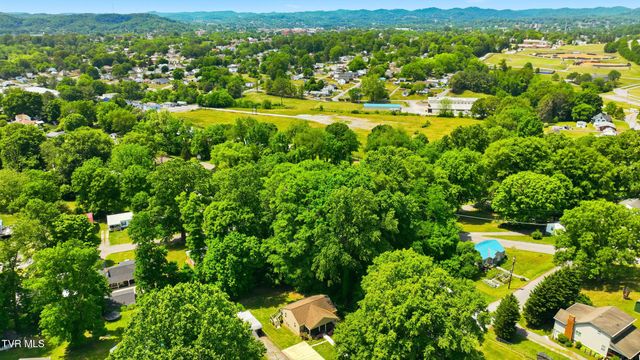 1516 Rock Rose Road, Bristol, TN 37620