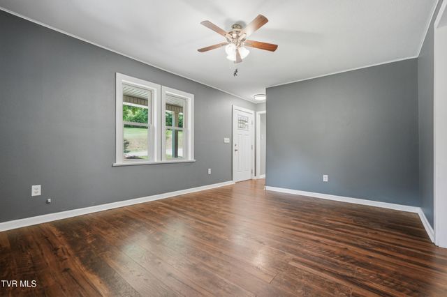 1516 Rock Rose Road, Bristol, TN 37620