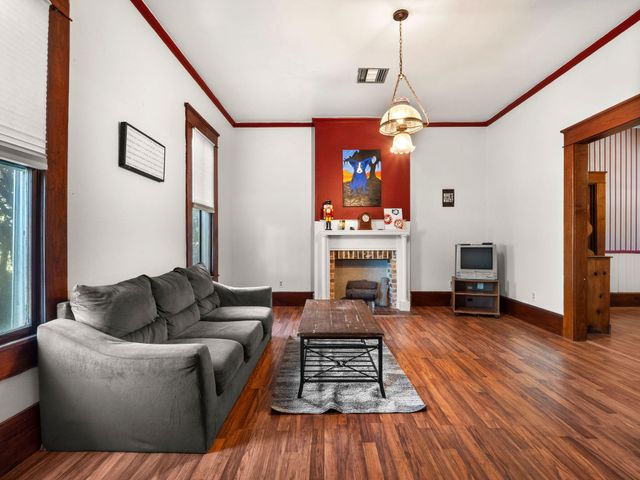 1109 W Port St, Deridder, LA 70634