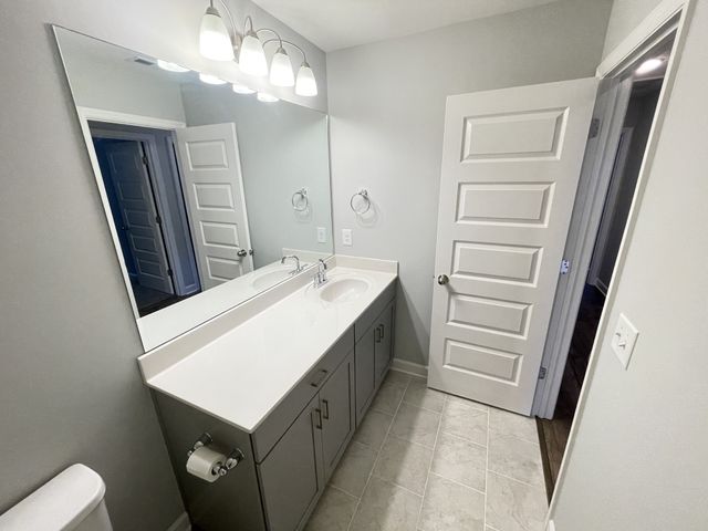 2008 French Bayou Ln, Hendersonville, TN 37075