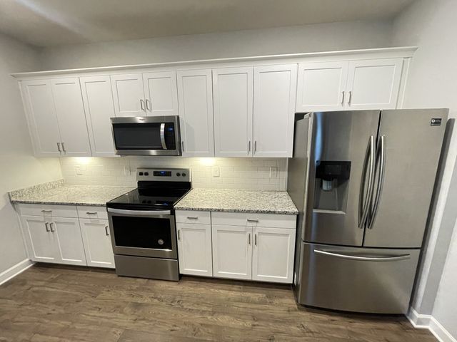 2008 French Bayou Ln, Hendersonville, TN 37075