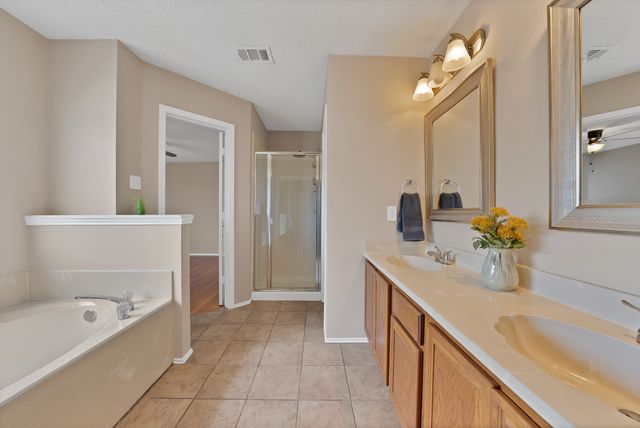 1348 Dallshan Drive, Carrollton, TX 75007