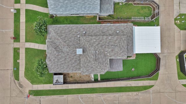 1348 Dallshan Drive, Carrollton, TX 75007