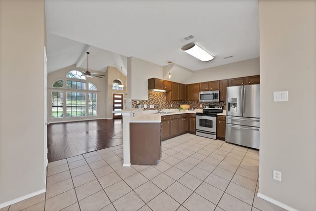 1348 Dallshan Drive, Carrollton, TX 75007