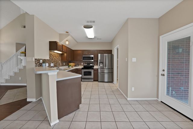 1348 Dallshan Drive, Carrollton, TX 75007