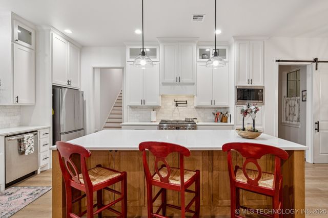 396536 W 2262 Drive, Bartlesville, OK 74006