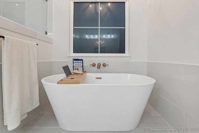 396536 W 2262 Drive, Bartlesville, OK 74006