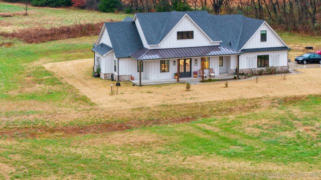 396536 W 2262 Drive, Bartlesville, OK 74006