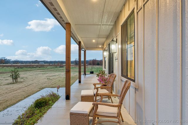 396536 W 2262 Drive, Bartlesville, OK 74006