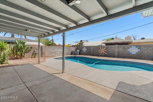 4517 N 10TH Avenue, Phoenix, AZ 85013