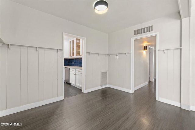 4517 N 10TH Avenue, Phoenix, AZ 85013