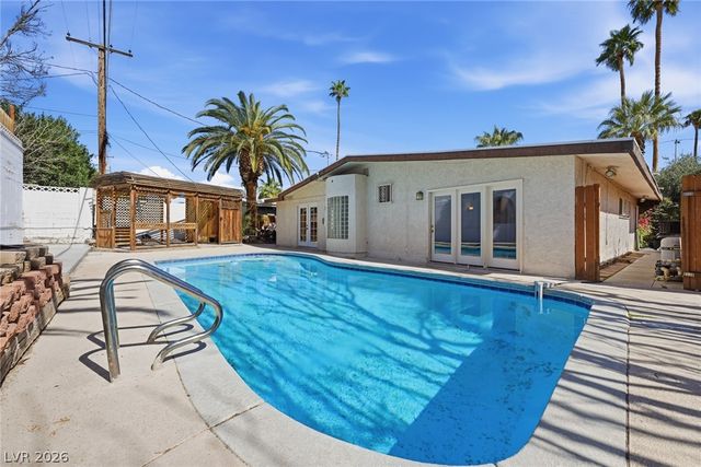 1812 Cochran Street, Las Vegas, NV 89104