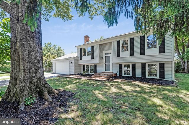 12809 BEXHILL CT, Herndon, VA 20171