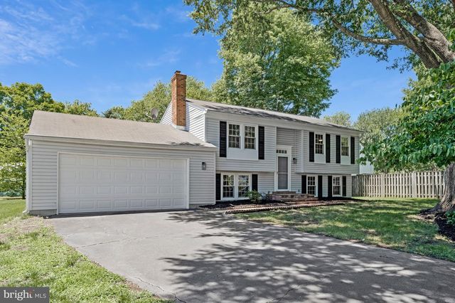 12809 BEXHILL CT, Herndon, VA 20171