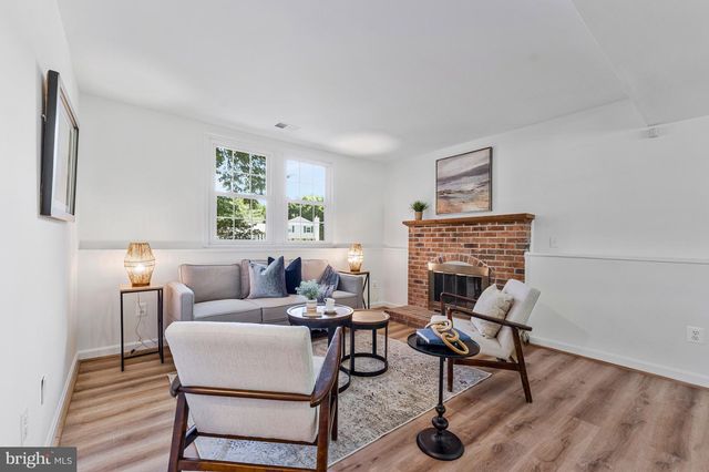 12809 BEXHILL CT, Herndon, VA 20171