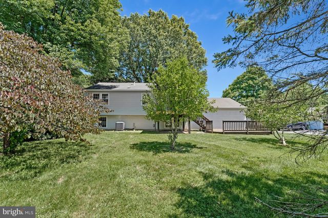 12809 BEXHILL CT, Herndon, VA 20171