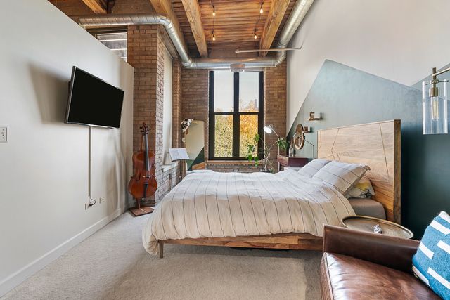 1330 W Monroe Street 310, Chicago, IL 60607