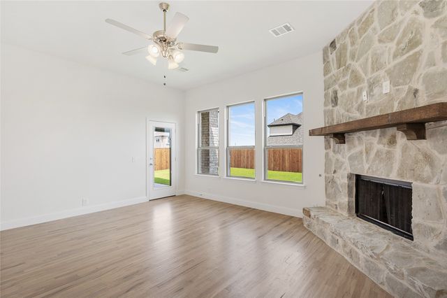 2136 Spyglass Drive, Royse City, TX 75189