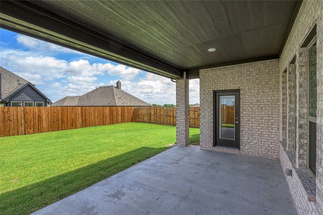 2136 Spyglass Drive, Royse City, TX 75189