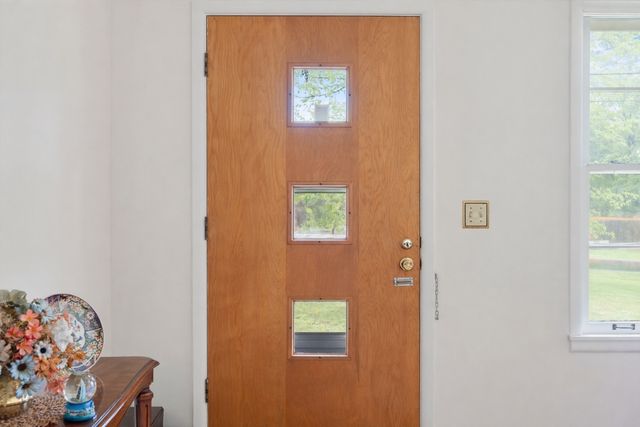 511 Catalina Dr, Nashville, TN 37217