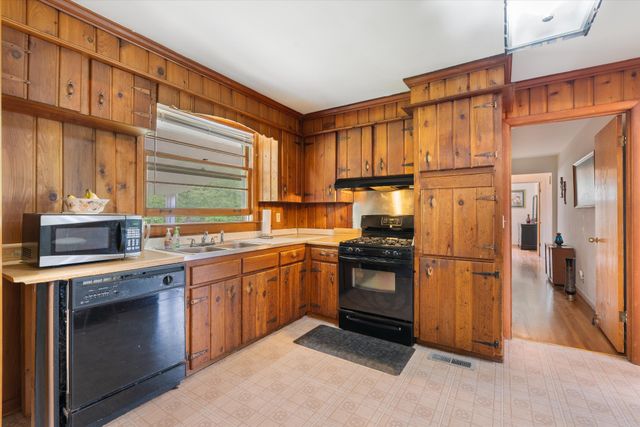 511 Catalina Dr, Nashville, TN 37217