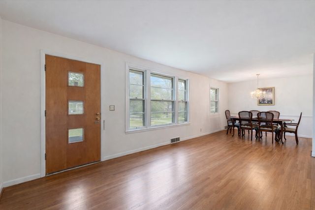 511 Catalina Dr, Nashville, TN 37217