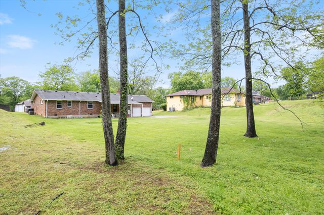 511 Catalina Dr, Nashville, TN 37217